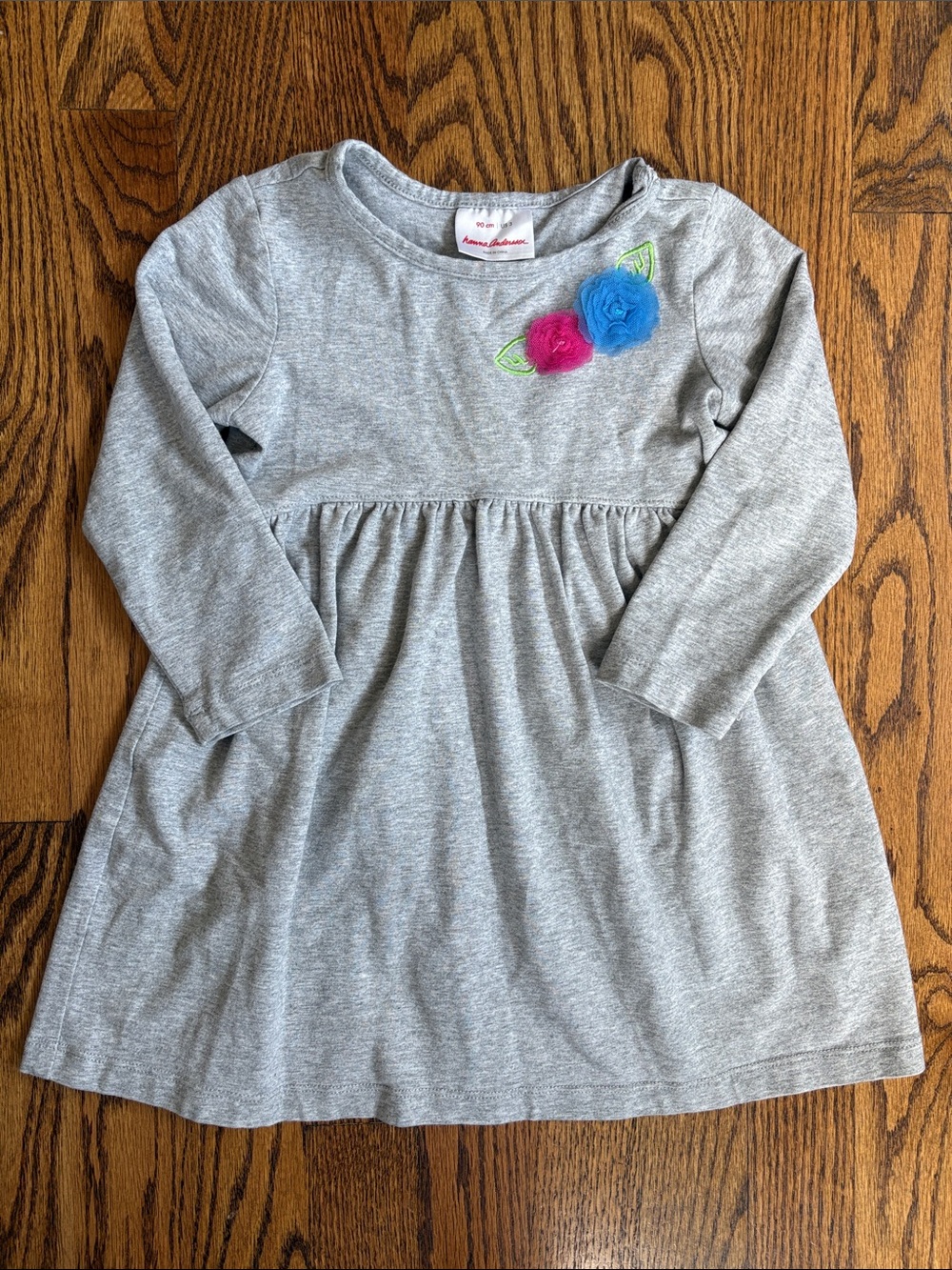 Hanna Andersson gray cotton blend long sleeve dress with floral accent, size 3.